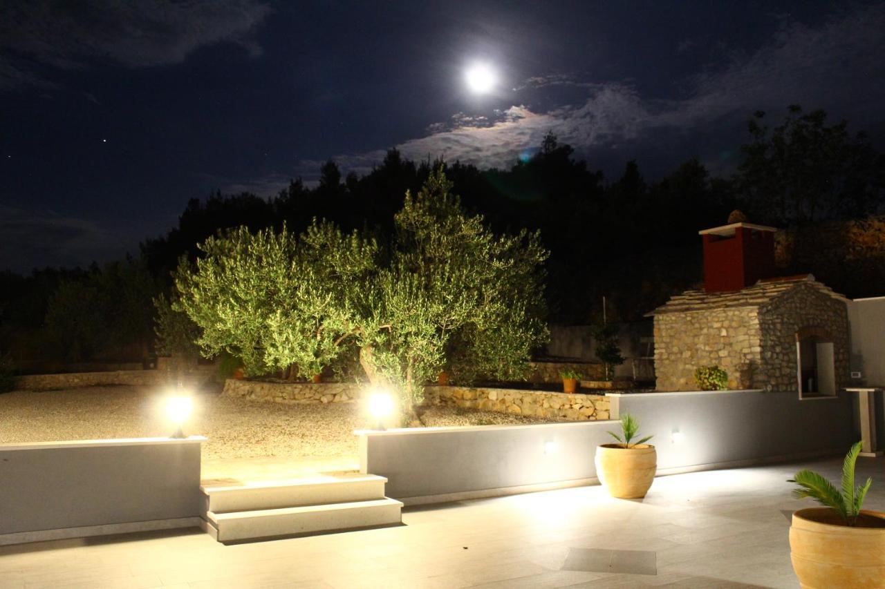 Villa Vacation Meri