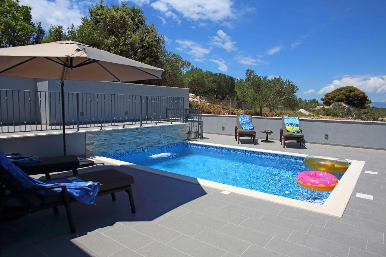 Villa Vacation Meri *