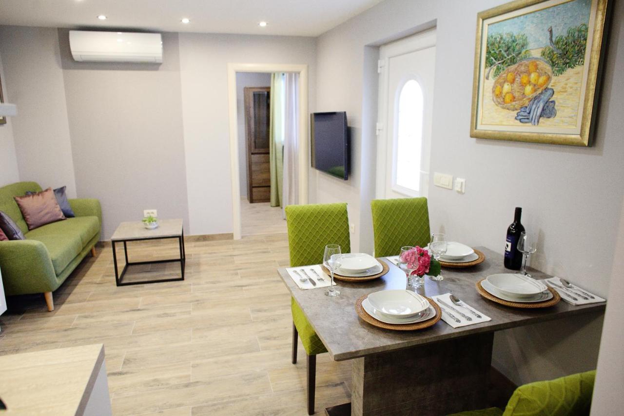 Villa Vacation Meri Mirca (Brac)